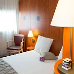 Ibis Styles Centre בזייה