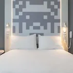 Ibis Styles Centre Hotel