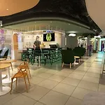 Ibis Styles Centre מלון 3*