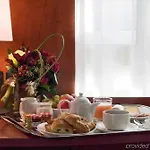 Ibis Styles Centre Hotel 3*