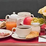 Ibis Styles Centre 3*