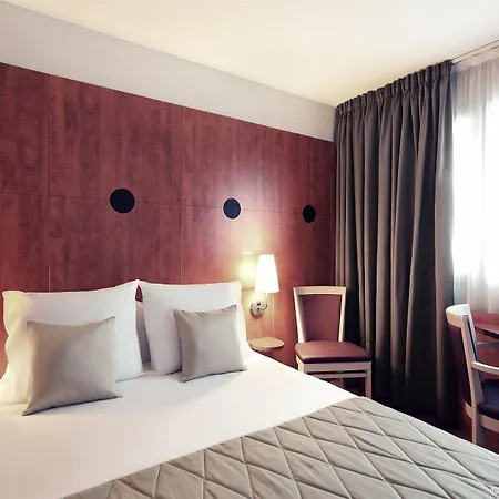 Ibis Styles Centre بزييه