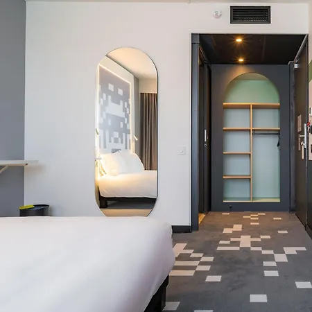 Ibis Styles Centre بزييه