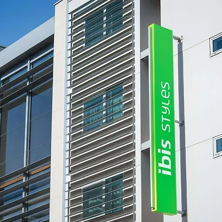 Ibis Styles Centre 3*