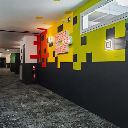 Ibis Styles Centre بزييه