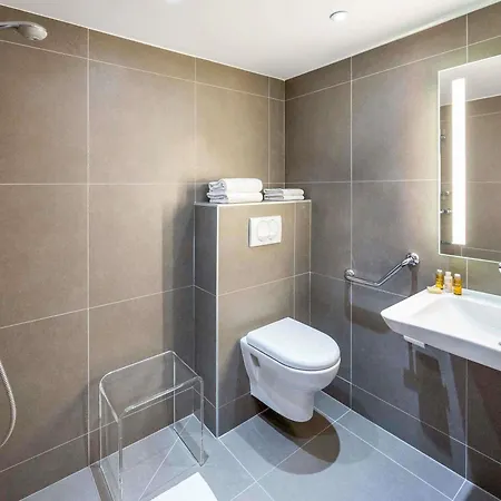 Ibis Styles Centre 3*