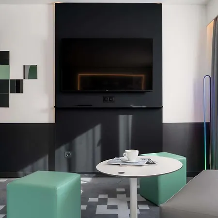 فندق Ibis Styles Centre بزييه