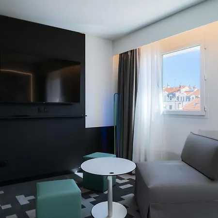 Ibis Styles Centre Отель Безье