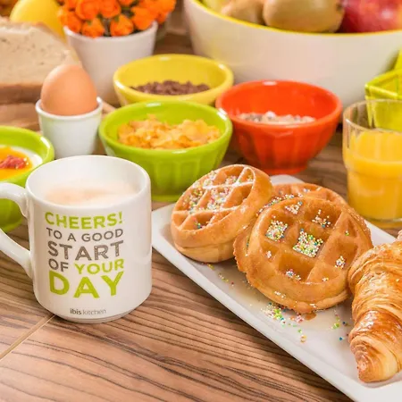 Ibis Styles Centre 호텔 3*