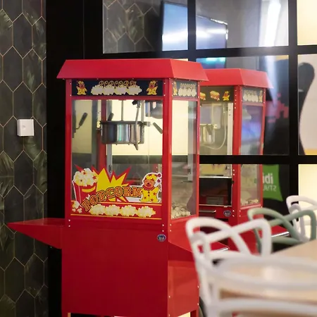 Ibis Styles Centre 3* ベジエ