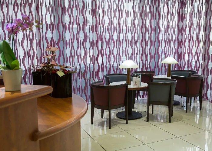 Ibis Styles Centre Hotel 3*