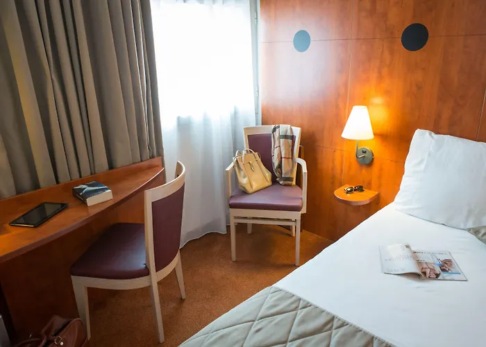 Ibis Styles Centre 3*