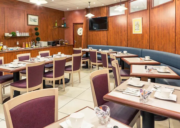 Ibis Styles Centre Hotel 3*