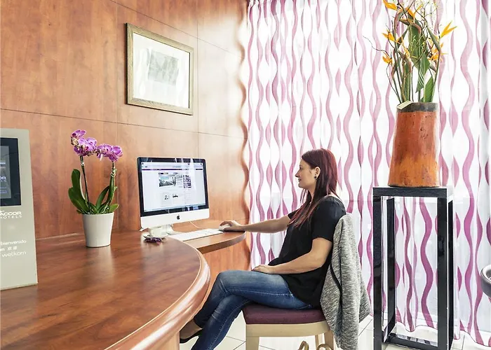 Hotel Ibis Styles Centre 3*