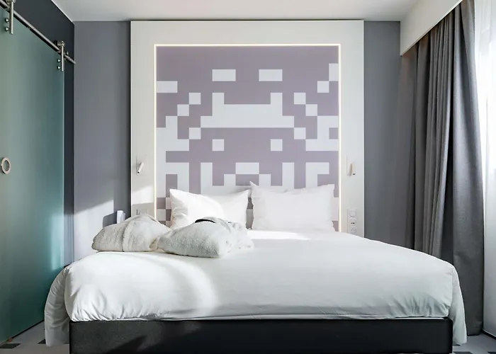 Ibis Styles Centre Hotel 3*