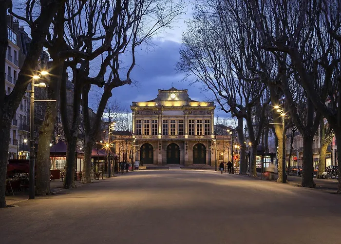 Ibis Styles Centre 3*